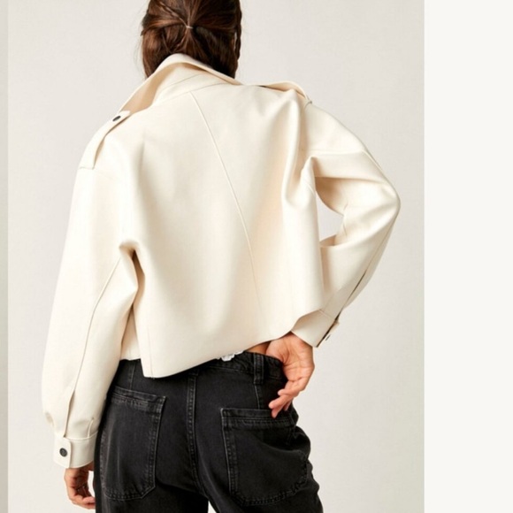 Free People Alexis Vegan Leather Moto Jacket NWT Cream White Boxy - Picture 10 of 16